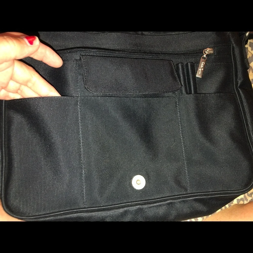 FALCHI SPORT black Microfiber UNISEX Commuter / computer Bag Lots of Pockets